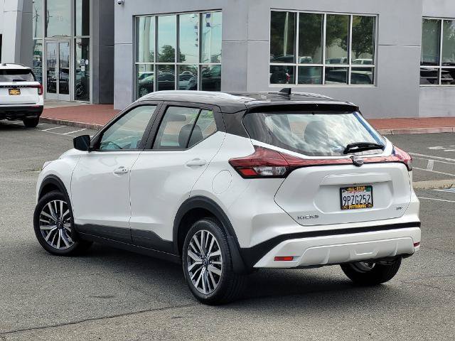 Used 2024 Nissan Kicks SV FWD image 6