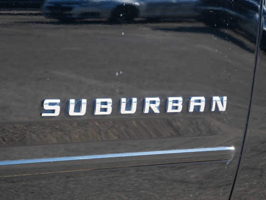 Used 2018 Chevrolet Suburban Premier AWD/4WD image 8