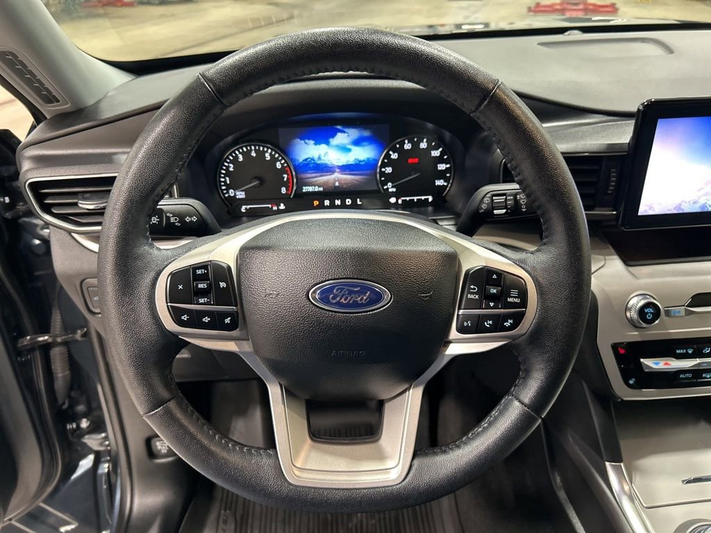 Certified 2024 Ford Explorer XLT w/ Equipment Group 202A AWD/4WD image 16