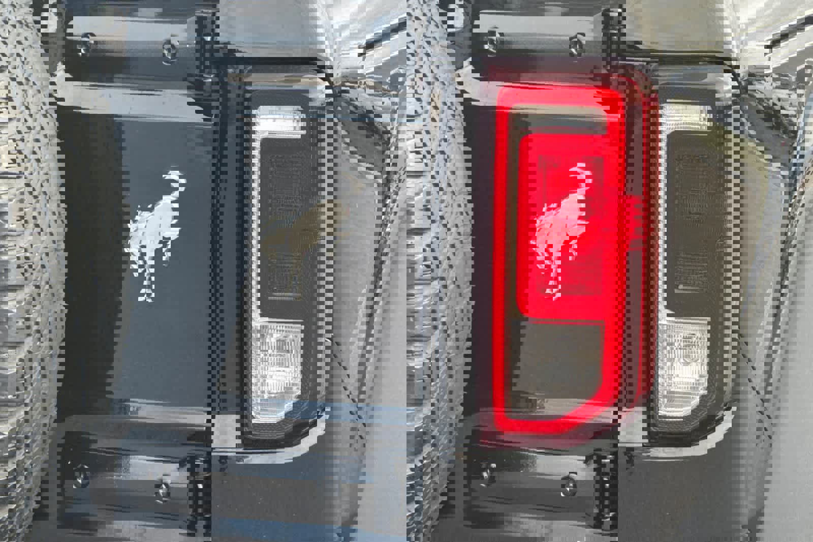 Certified 2022 Ford Bronco Black Diamond image 27