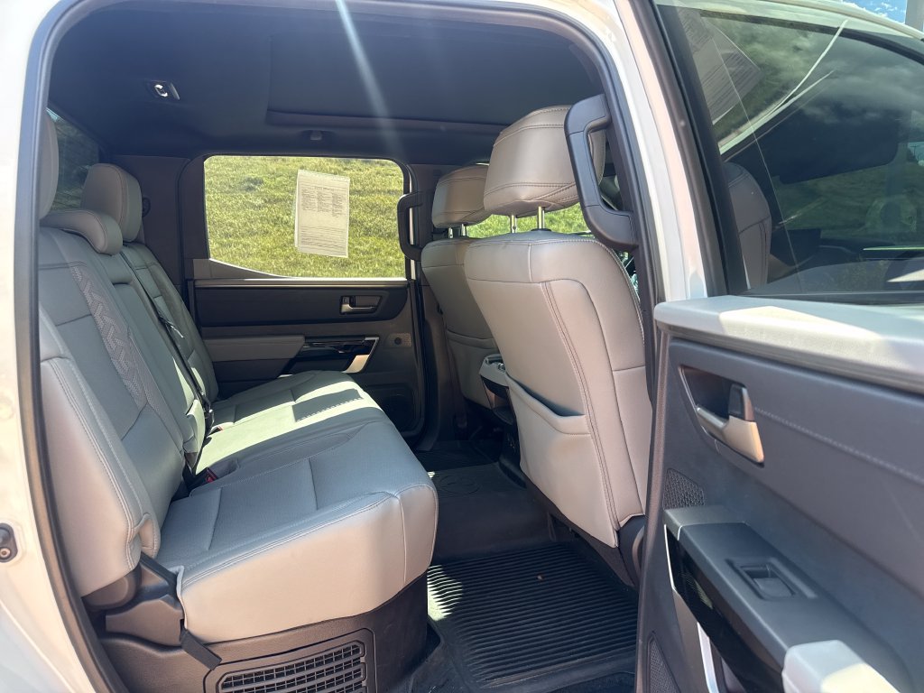 Used 2025 Toyota Tundra Limited AWD/4WD image 23