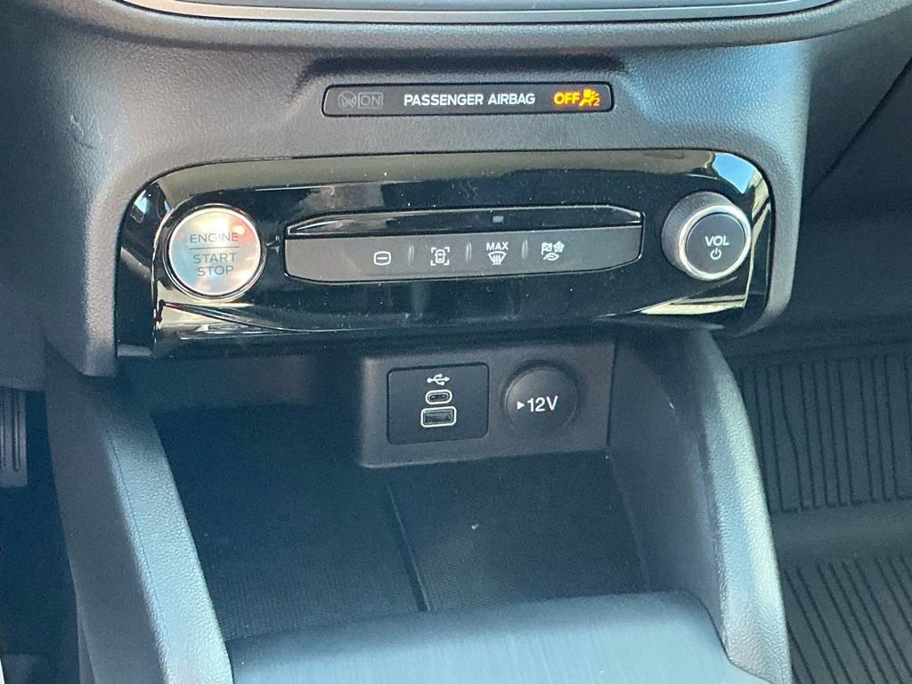 Certified 2026 Ford Escape Base image 36