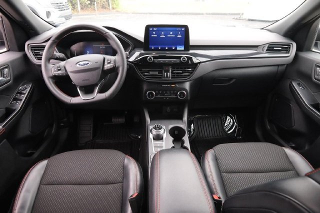 Certified 2025 Ford Escape ST-Line FWD image 21