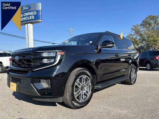 Certified 2025 Ford Expedition Active image 1