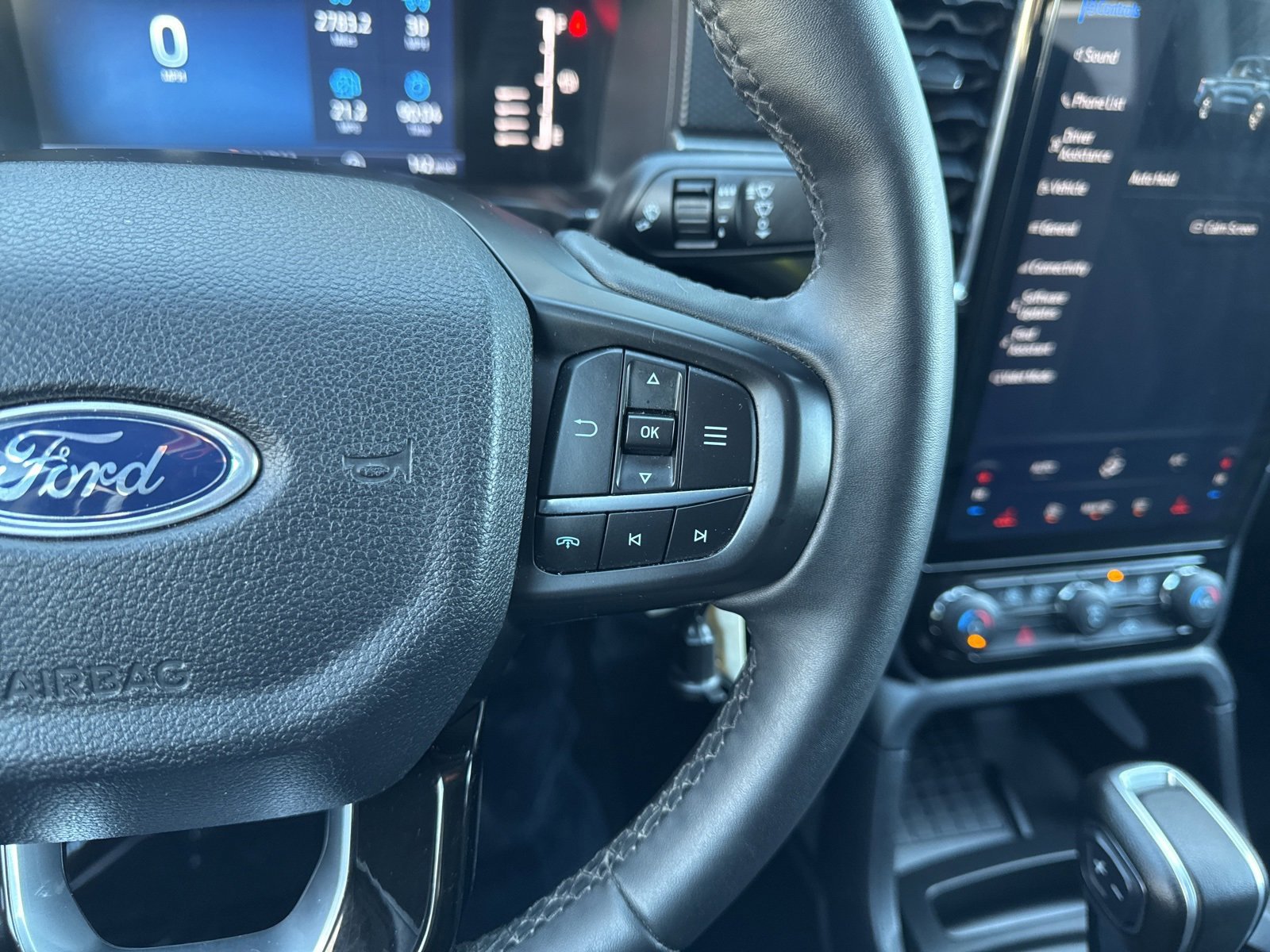 Certified 2024 Ford Ranger XLT w/ Equipment Group 301A High image 27