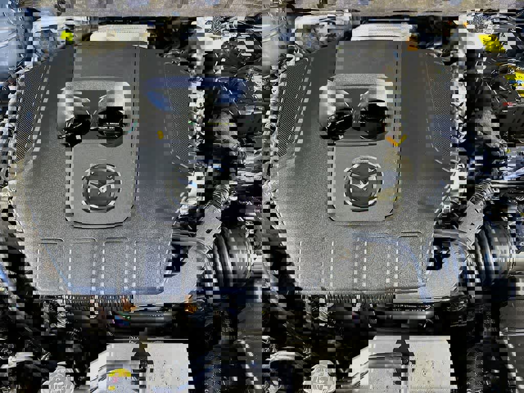 Used 2025 MAZDA CX-5 Carbon Edition image 8