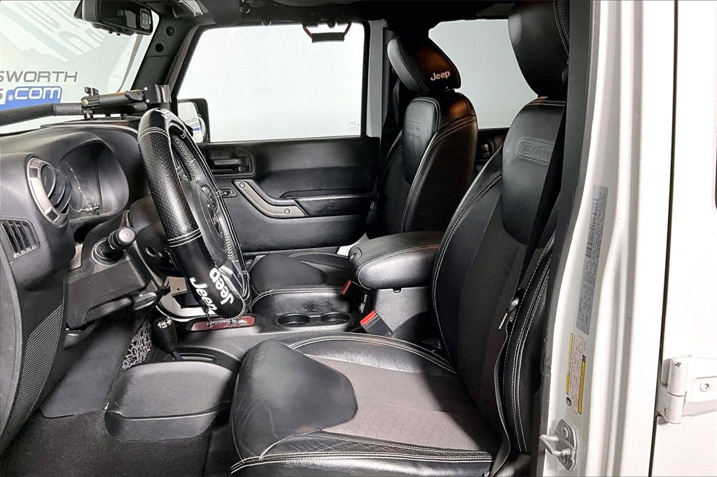 Used 2017 Jeep Wrangler Unlimited Sport image 19