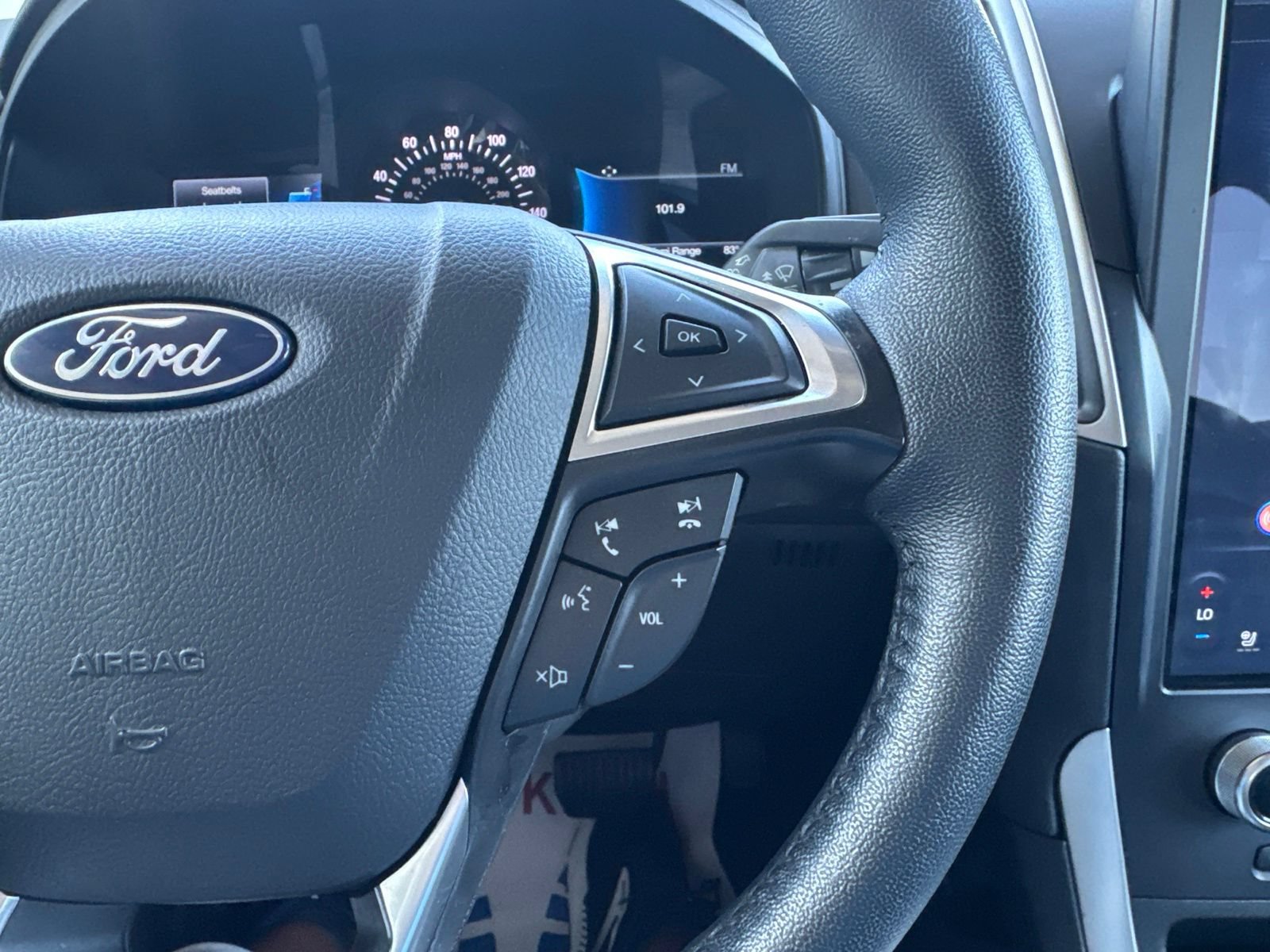 Certified 2024 Ford Edge SEL w/ Convenience Package AWD/4WD image 29