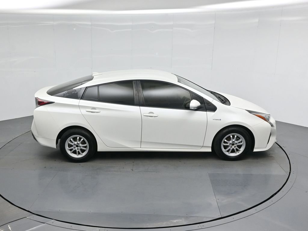 Used 2017 Toyota Prius One image 8