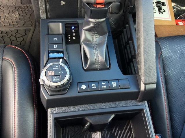 Used 2025 Toyota Tacoma TRD Pro image 32