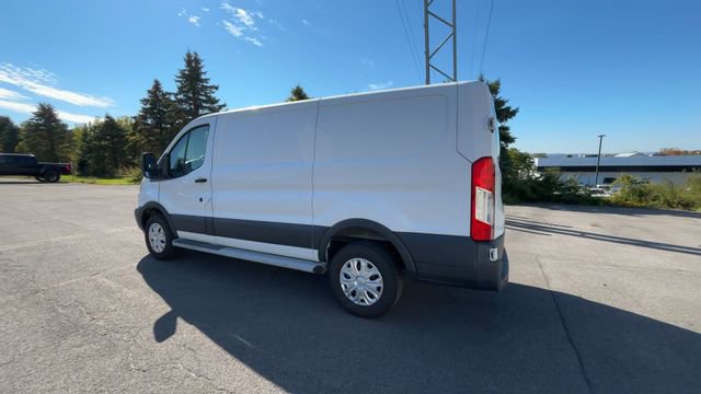 Certified 2018 Ford Transit 250 130 Low Roof w/ Exterior Upgrade Package image 7