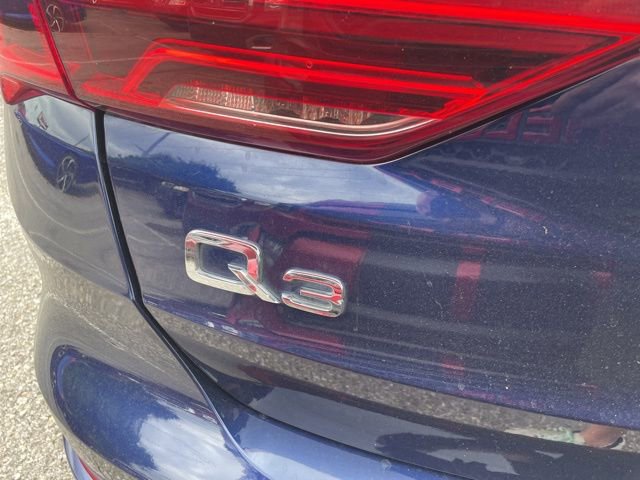 Used 2021 Audi Q3 2.0T Premium w/ Convenience Package AWD/4WD image 8