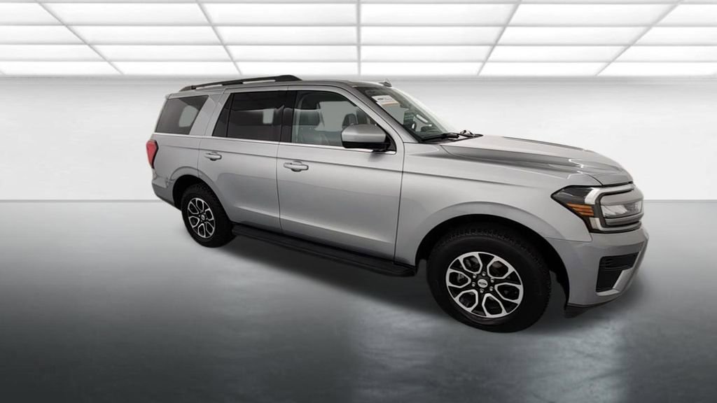 Certified 2024 Ford Expedition XLT AWD/4WD image 10