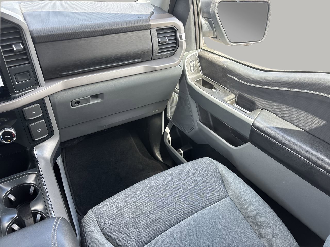 Certified 2024 Ford F150 XLT w/ Mobile Office Package AWD/4WD image 20