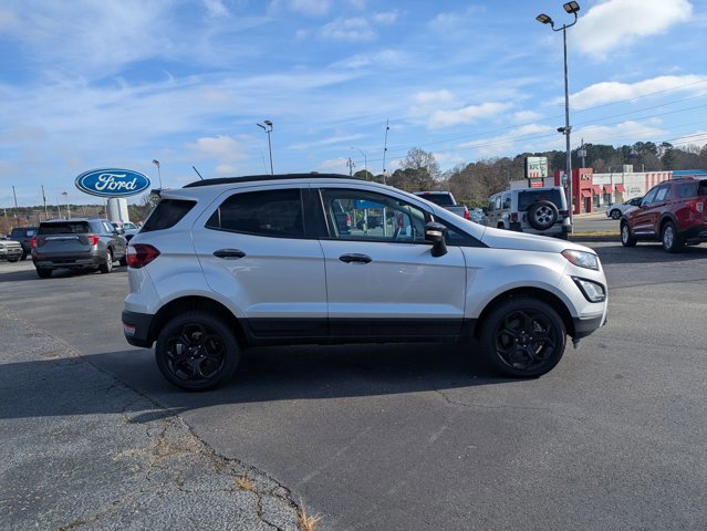 Certified 2022 Ford EcoSport SES image 3