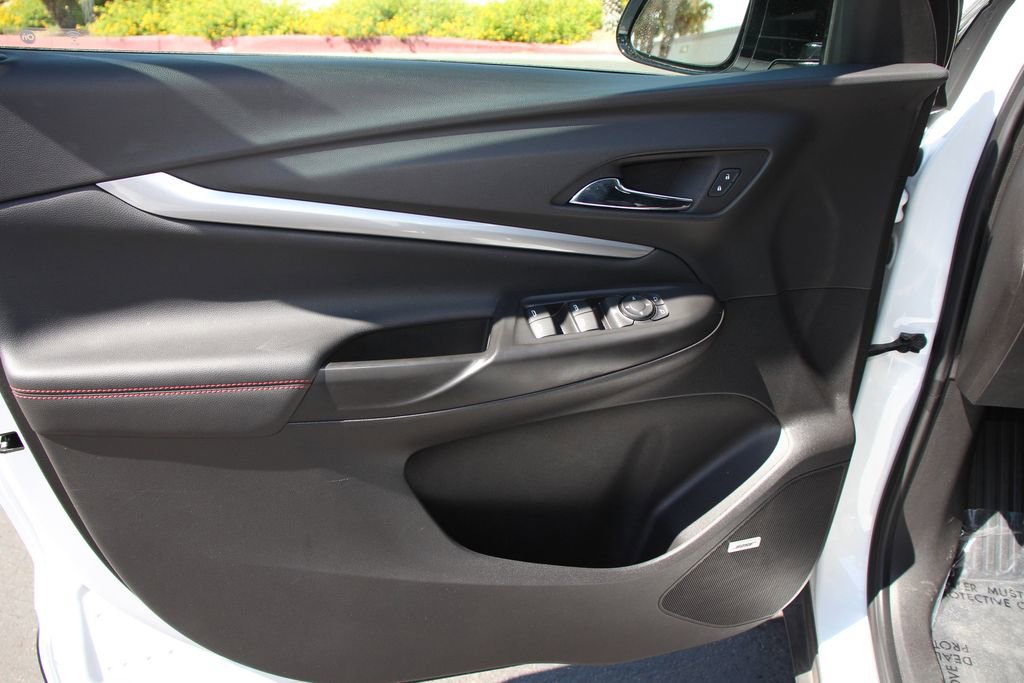 Used 2023 Chevrolet Bolt EUV Premier w/ Sun & Sound Package FWD image 22