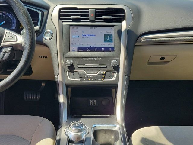 Certified 2019 Ford Fusion SE FWD image 21