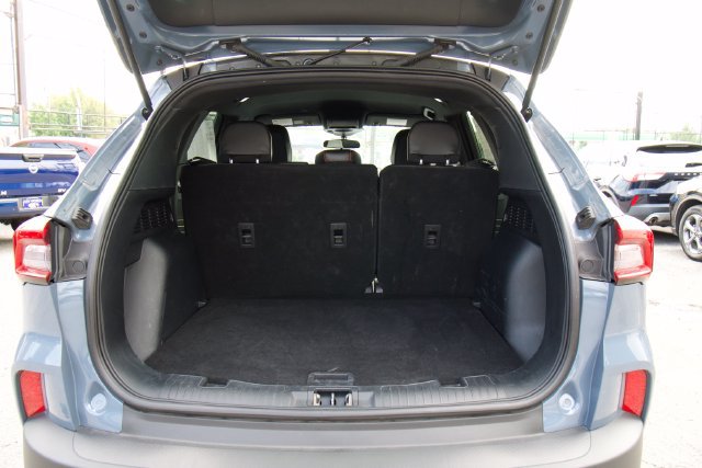 Certified 2025 Ford Escape ST-Line FWD image 25