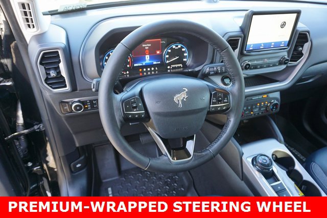 Certified 2023 Ford Bronco Sport Outer Banks w/ Tech Package image 11