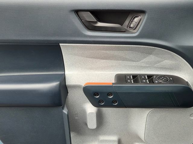 Certified 2023 Ford Maverick XLT image 31