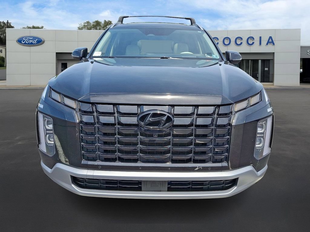 Used 2023 Hyundai Palisade Limited AWD/4WD image 2