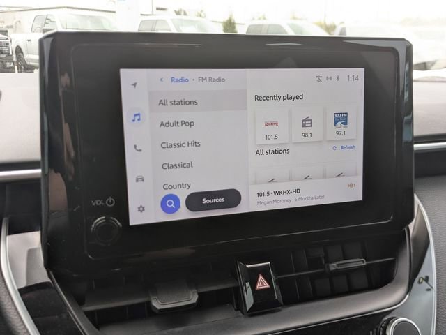 Used 2024 Toyota Corolla LE FWD image 13