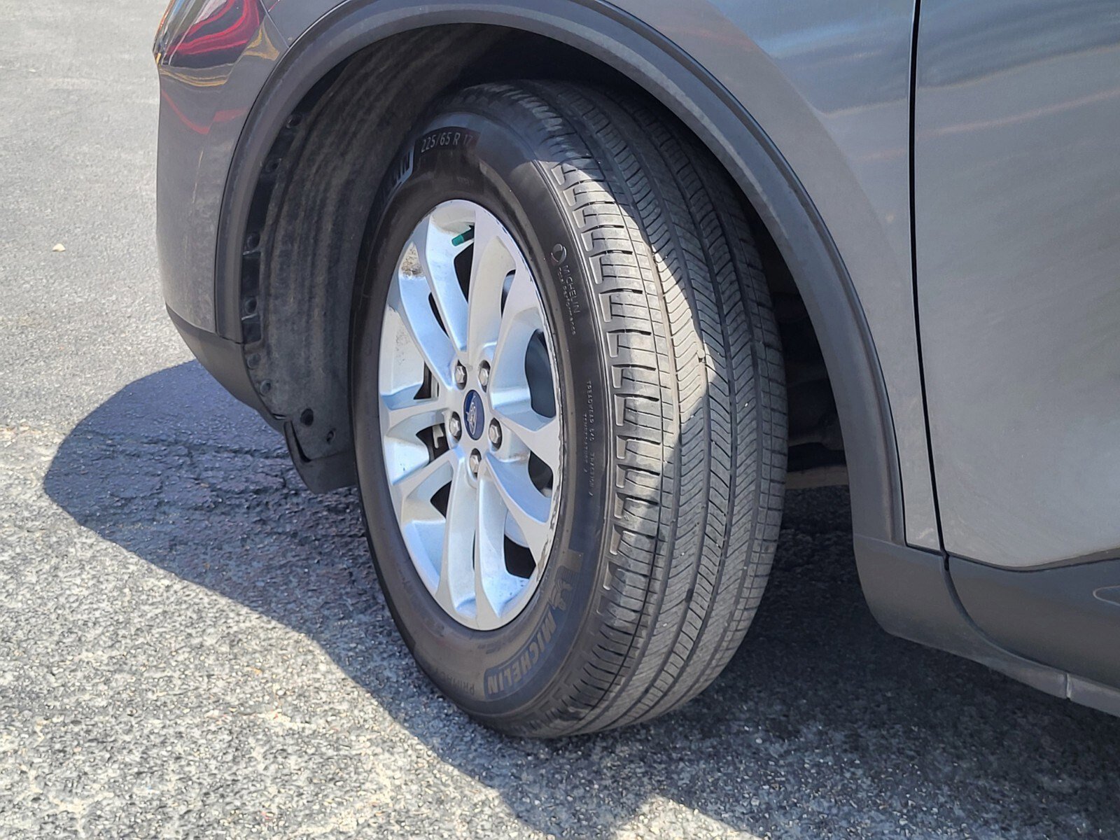 Certified 2022 Ford Escape SE image 33