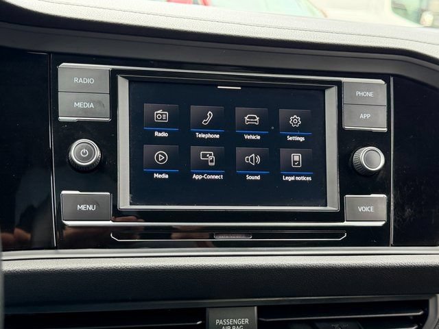 Used 2023 Volkswagen Jetta Sport FWD image 5