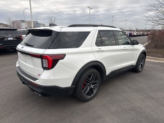 Certified 2025 Ford Explorer ST w/ Sun And Sound Package image 4