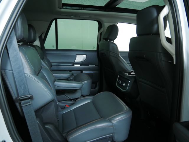 Certified 2025 Ford Expedition Active AWD/4WD image 12