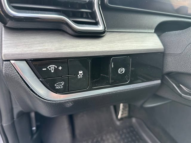 Used 2024 Kia Sportage X-Pro AWD/4WD image 20