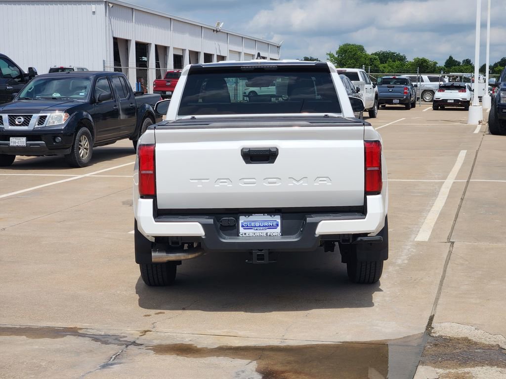 Used 2025 Toyota Tacoma SR5 RWD image 6