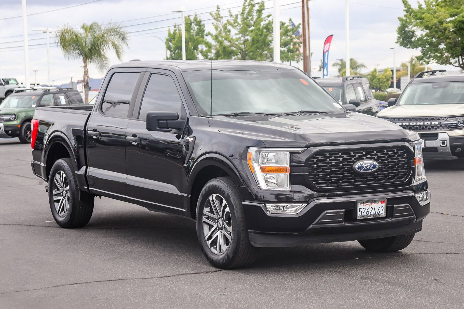 Certified 2022 Ford F150 XL w/ STX Appearance Package RWD image 3