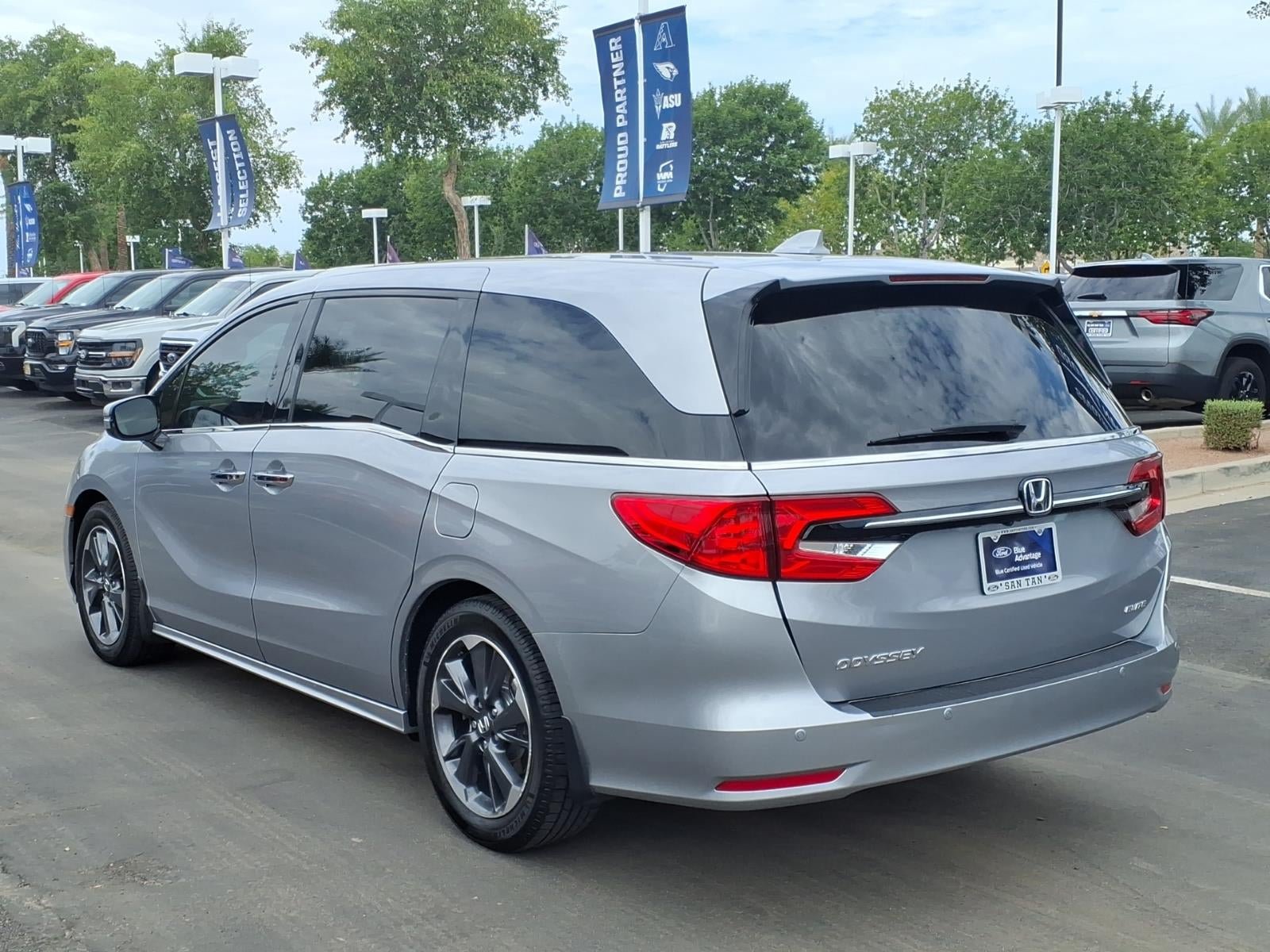 Used 2022 Honda Odyssey Elite image 6