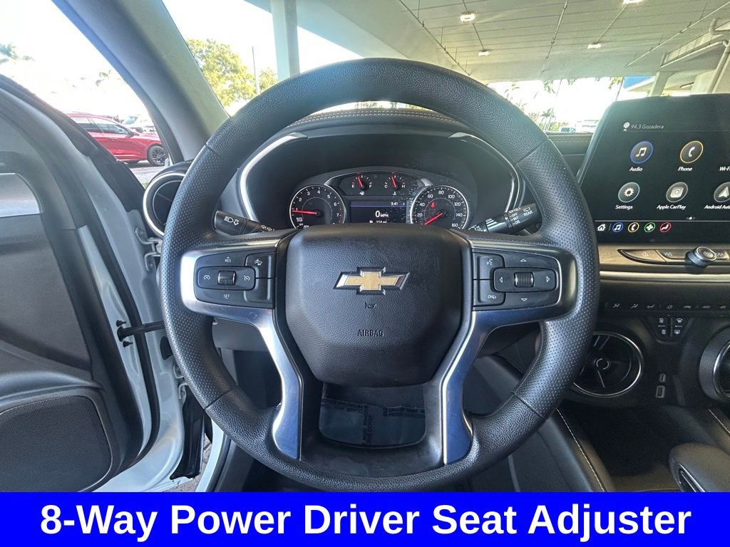 Used 2025 Chevrolet Blazer LT image 14