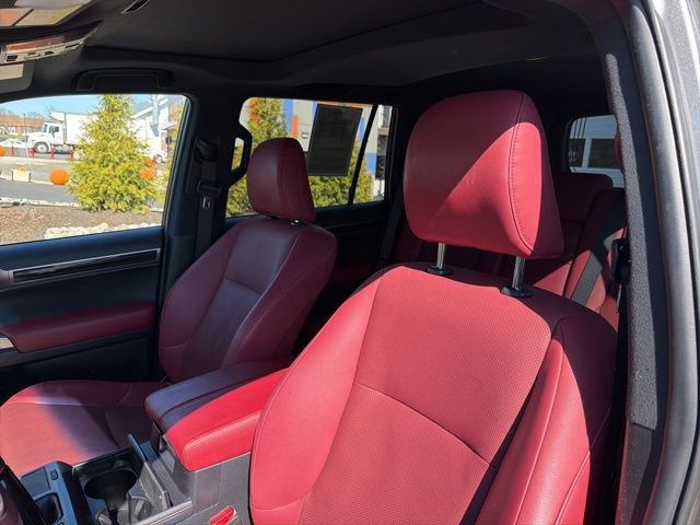Used 2023 Lexus GX 460 Premium w/ Premium Package image 17
