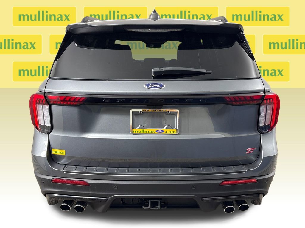 Certified 2025 Ford Explorer ST AWD/4WD image 9