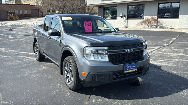 Certified 2022 Ford Maverick XLT w/ XLT Luxury Package image 2