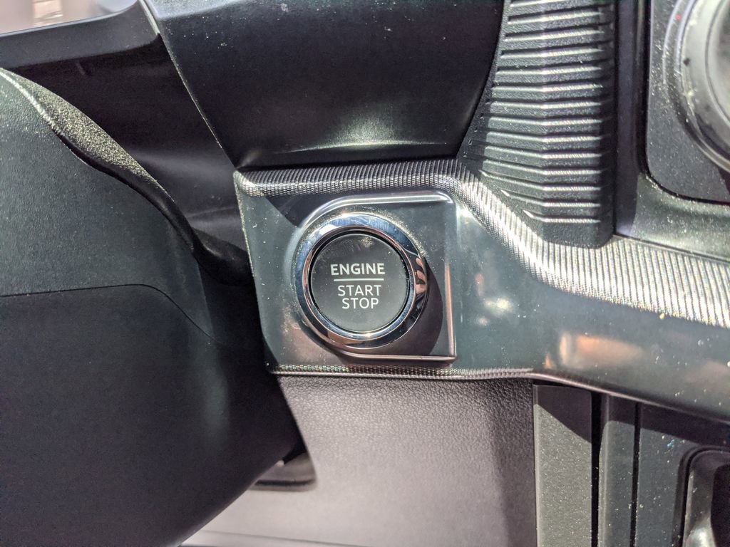 Certified 2024 Ford F150 Lariat w/ Equipment Group 502A High image 27