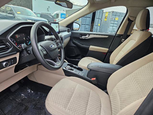 Certified 2020 Ford Escape SE image 14