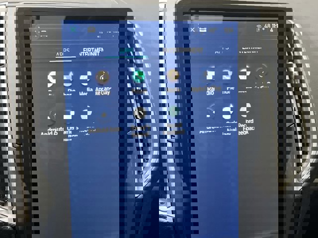 Certified 2024 Ford Edge SEL w/ Convenience Package image 24