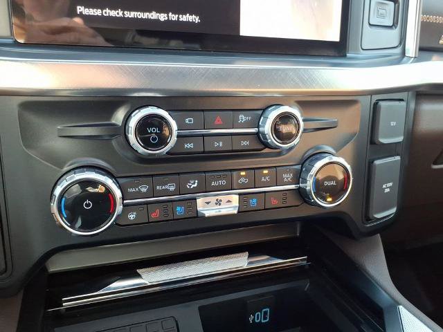 Certified 2025 Ford F250 King Ranch AWD/4WD image 23