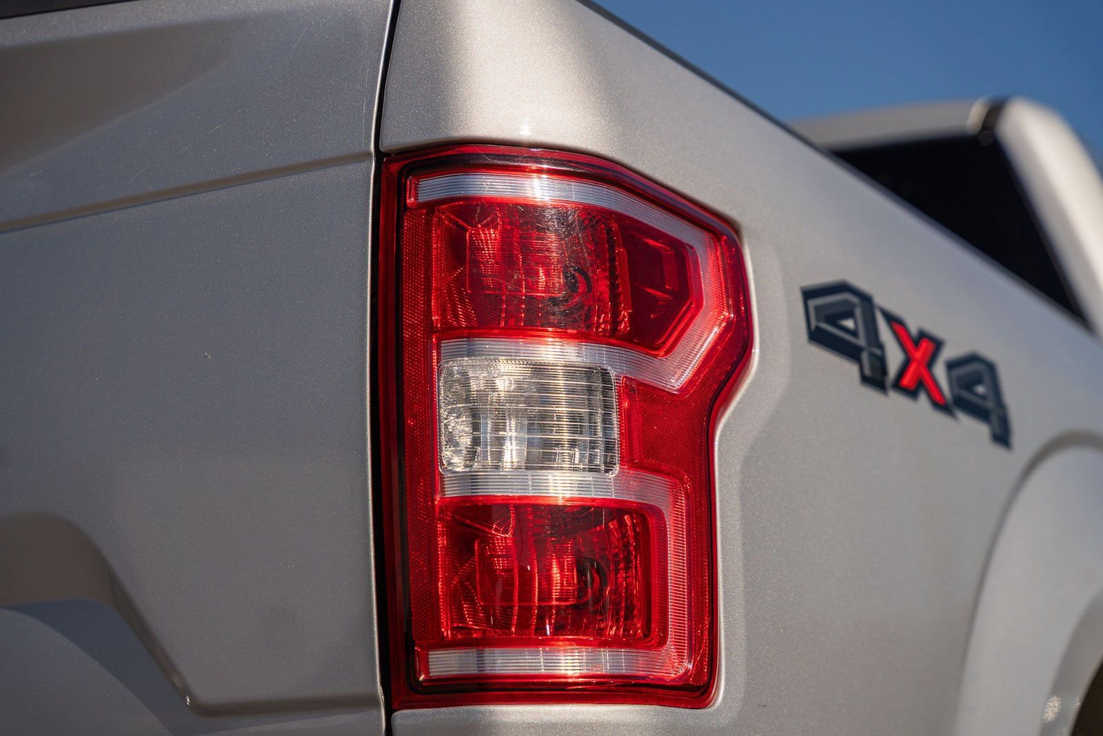 Certified 2019 Ford F150 XLT w/ Equipment Group 302A Luxury image 17