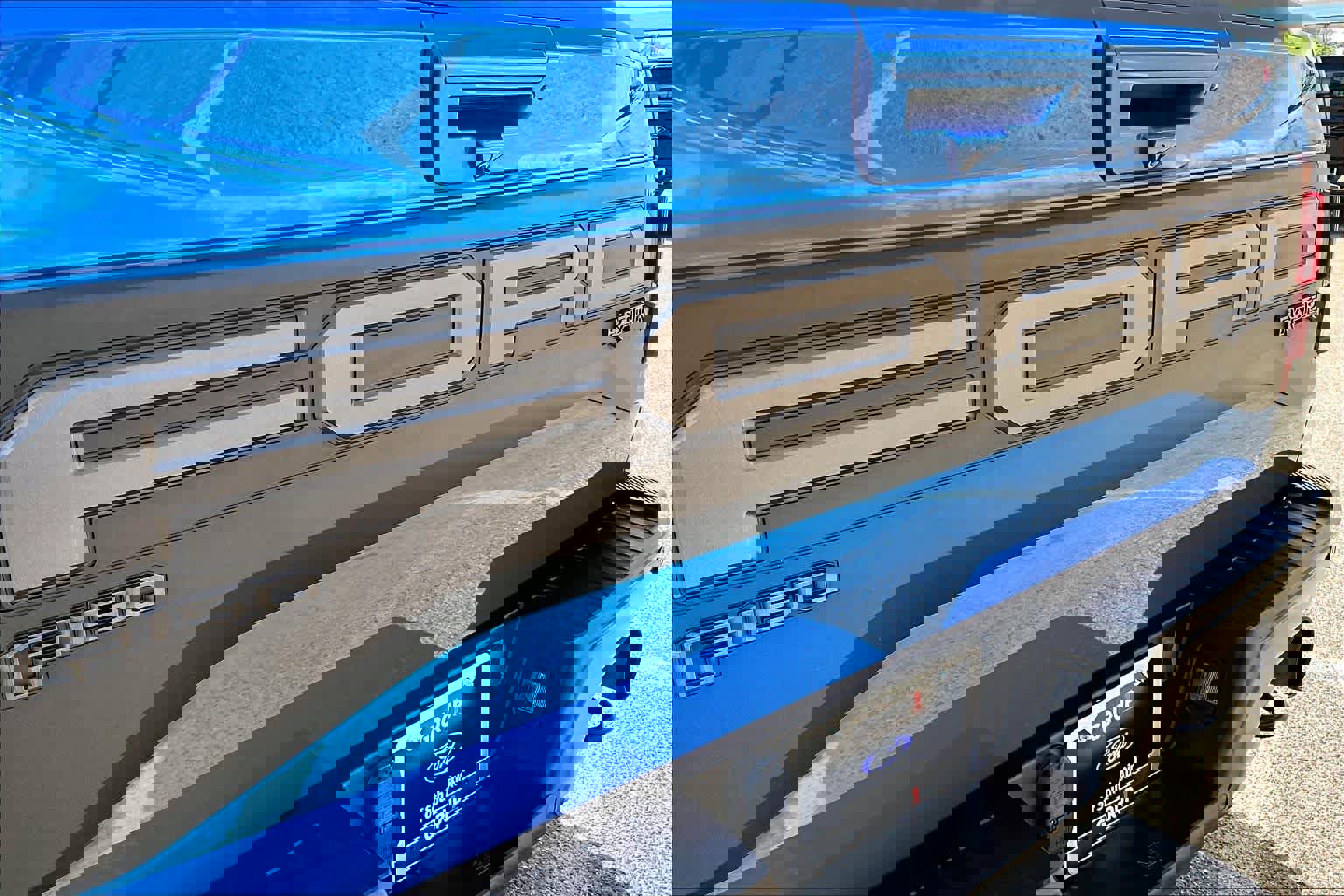 Certified 2019 Ford F150 Raptor w/ Equipment Group 802A Luxury image 10