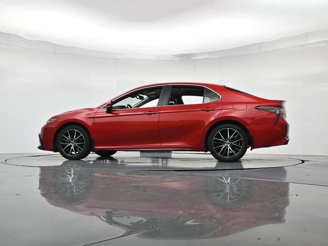 Used 2024 Toyota Camry SE w/ Convenience Package FWD image 38