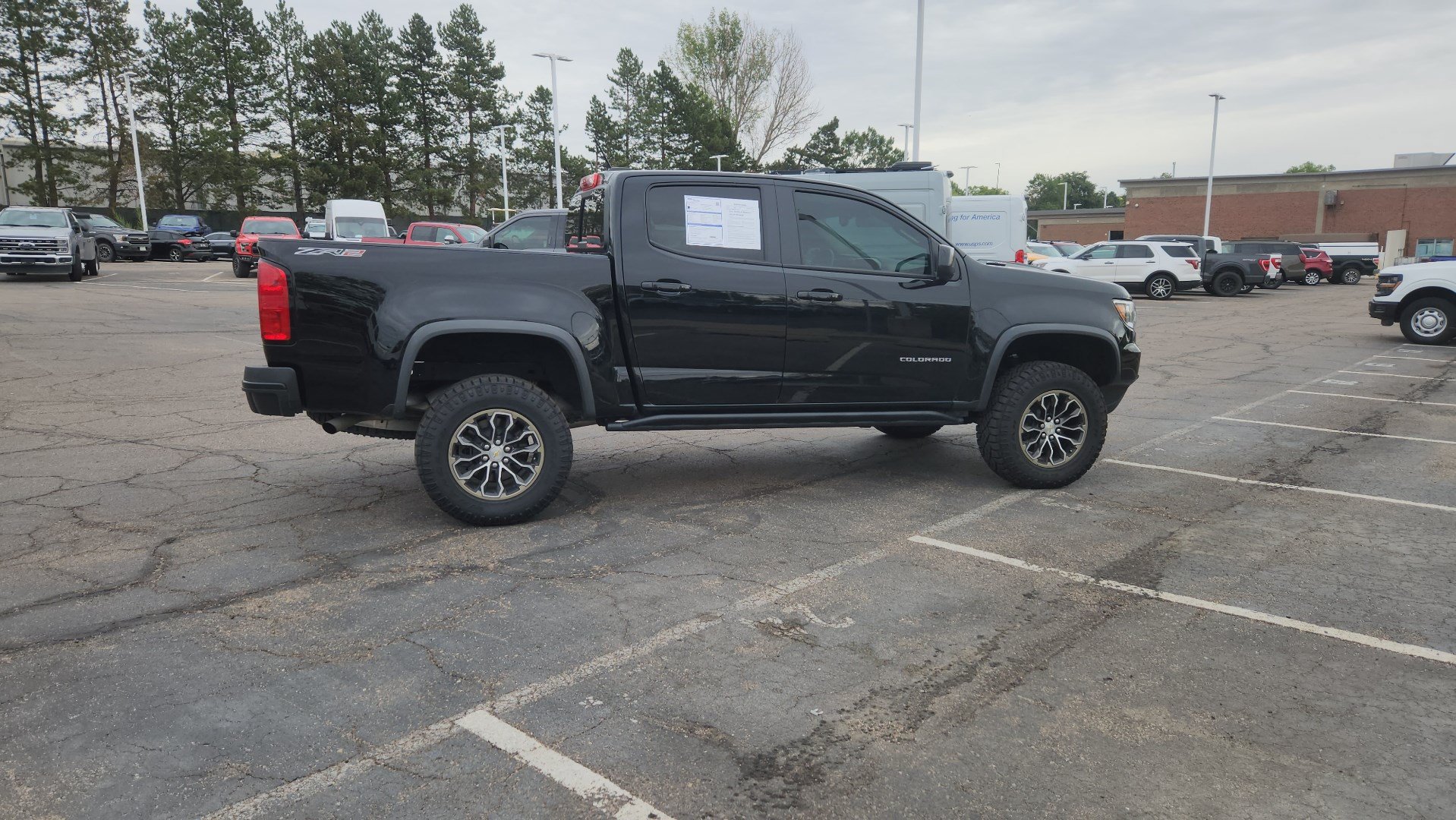 Used 2022 Chevrolet Colorado ZR2 AWD/4WD image 13