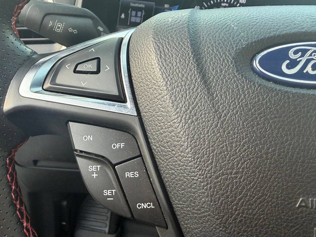 Certified 2022 Ford Edge ST-Line AWD/4WD image 28