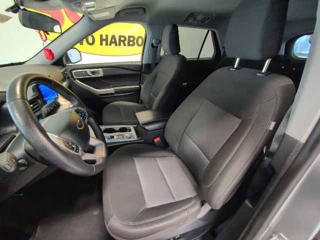 Certified 2023 Ford Explorer XLT image 13