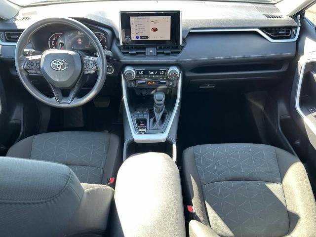 Used 2025 Toyota RAV4 XLE FWD image 17