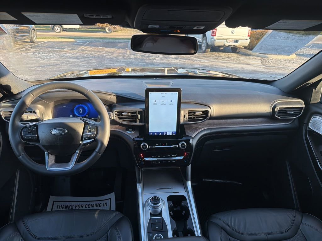 Certified 2023 Ford Explorer Platinum w/ Technology Package image 19
